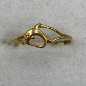 10k Gold Dolphin Ring